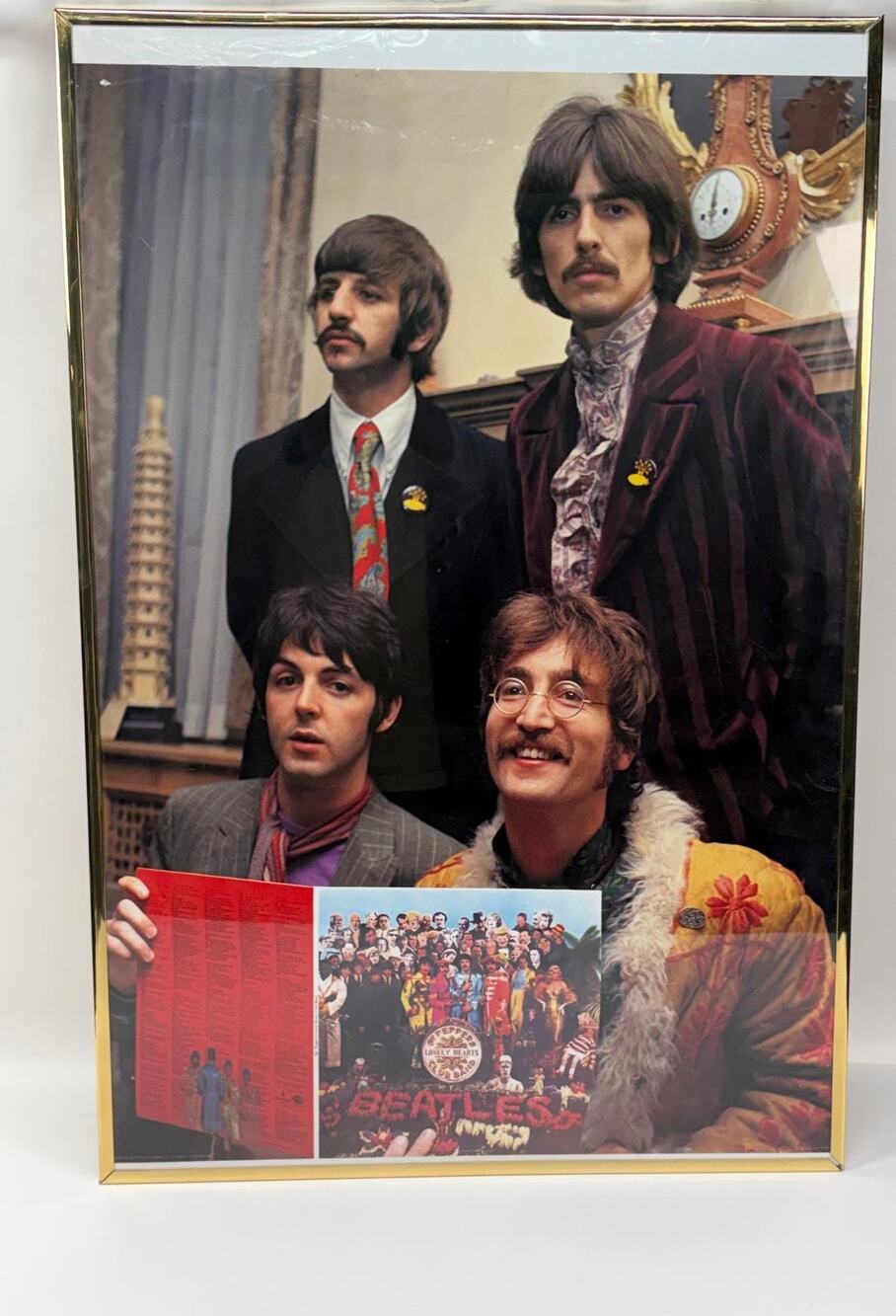 Vintage The Beatles SGT Peppers Lonely Hearts Club Band Framed Poster 24x36in